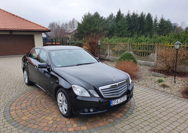 Mercedes-Benz Klasa E cena 66500 przebieg: 145000, rok produkcji 2009 z Pabianice małe 497